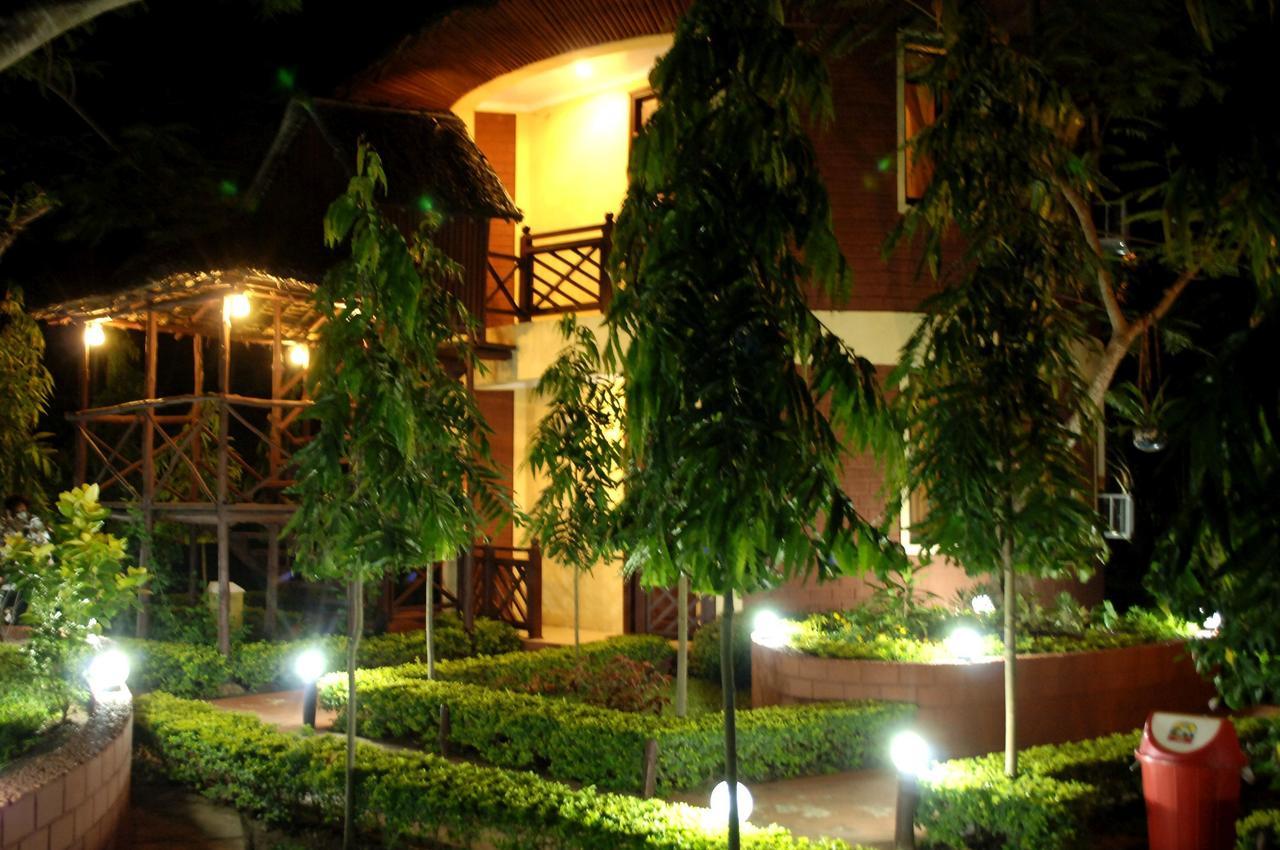 Sunrise Beach Resort Dar es Salaam Bagian luar foto