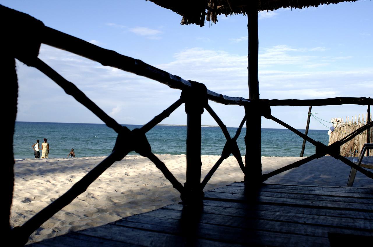 Sunrise Beach Resort Dar es Salaam Bagian luar foto