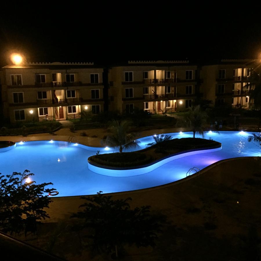 Sunrise Beach Resort Dar es Salaam Bagian luar foto