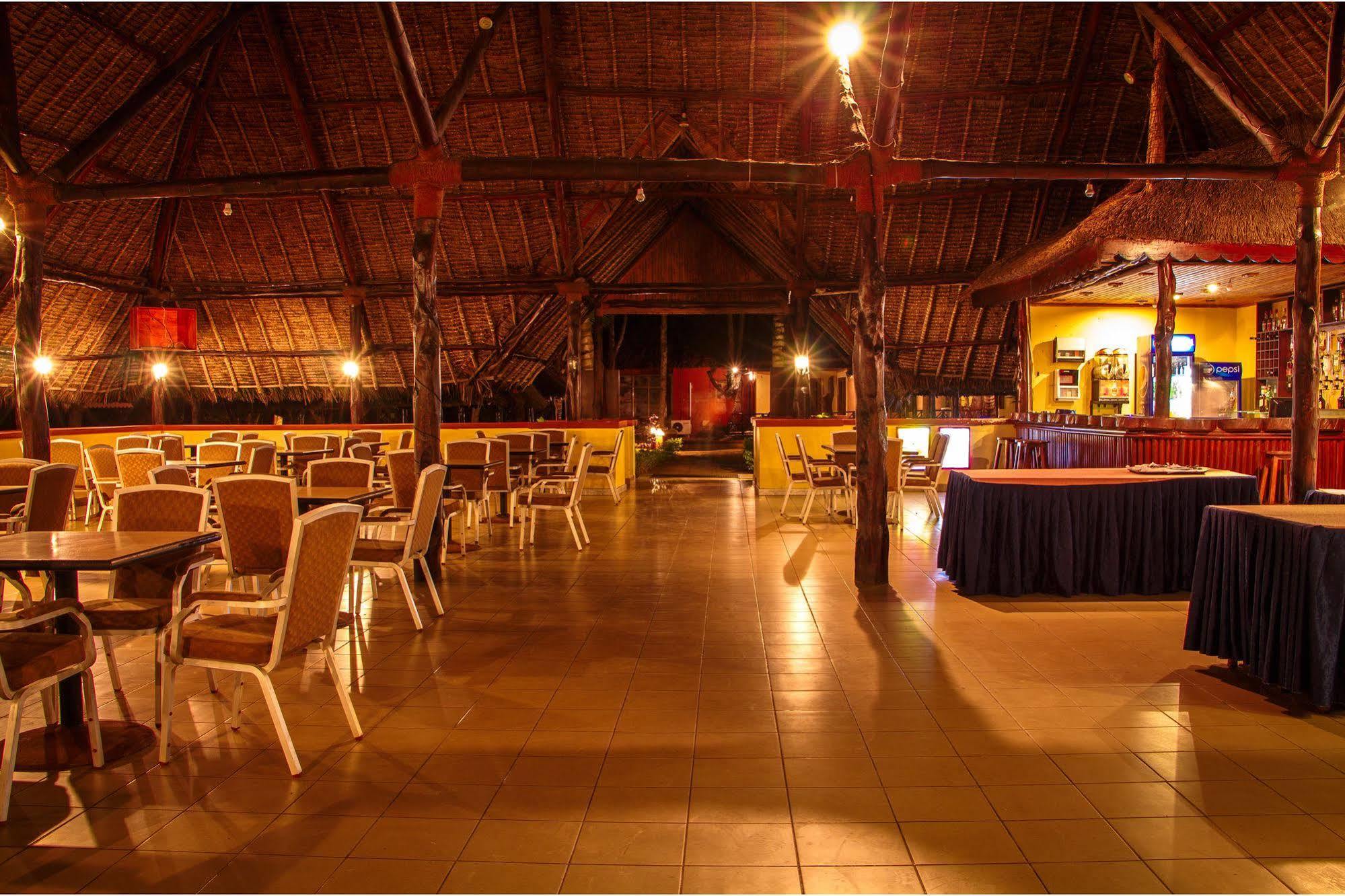 Sunrise Beach Resort Dar es Salaam Bagian luar foto